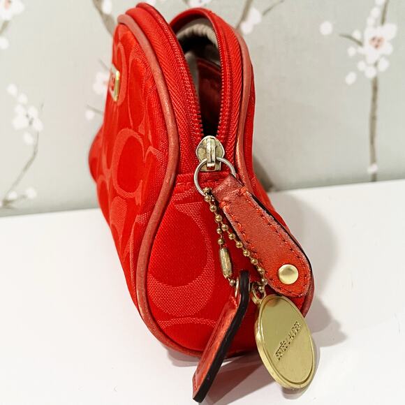 COACH x Estee Lauder Limited Edition Red Makeup Bag - Picture 3 of 8